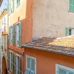https://40-bright-sea-view-suite-for-6-2mins-walk-port-sea.fr-provencehotel.com